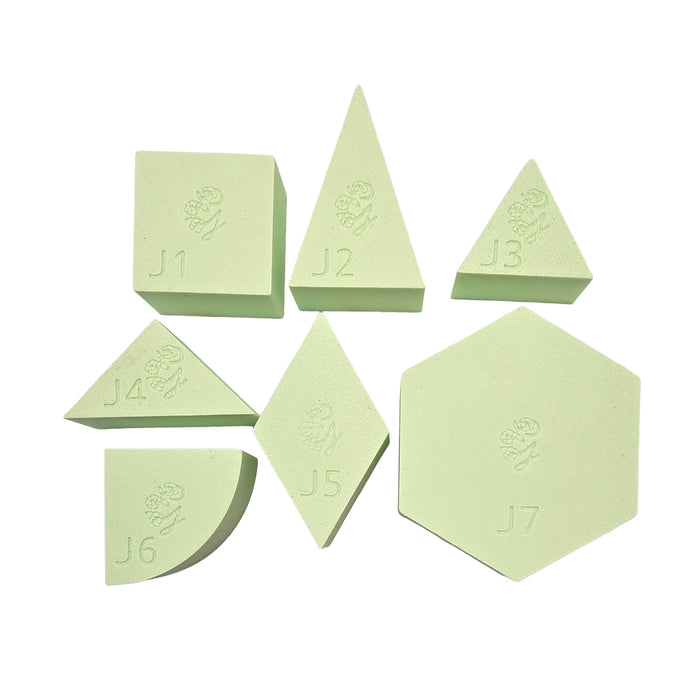 Grennn speelbakje 'mandigo' pastel groen gelijkbenige driehoek (J2)