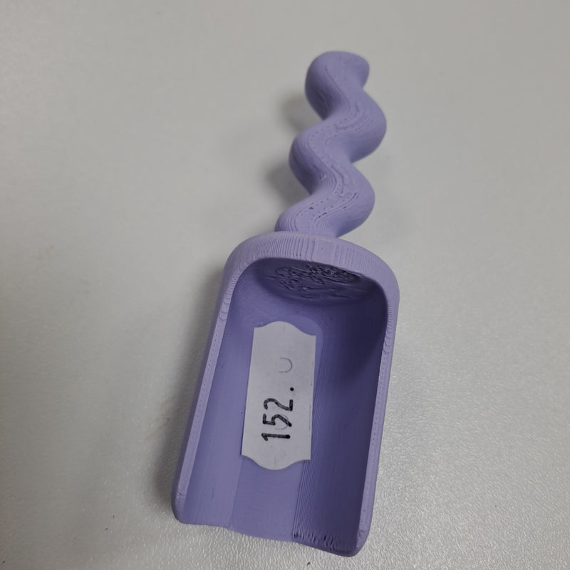 152